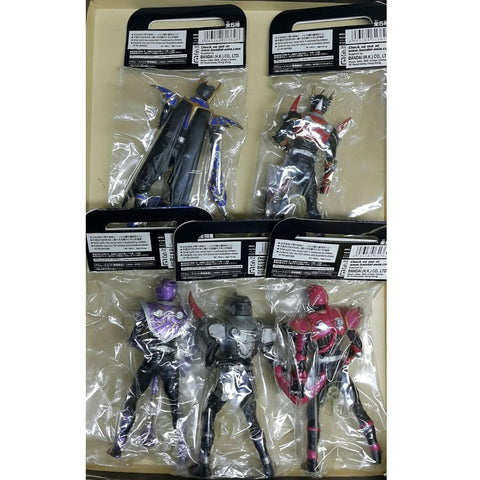 BANPRESTO 31362 MASKED RIDER RYUKI SOFT VINYL FIGURE 2 龍騎 騎士 海鰩 堅甲 王蛇 (BUY-SPK)