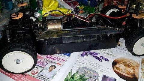 TAMIYA TB-02 水戰車跟防水電變防水servo,9.5T摩打
