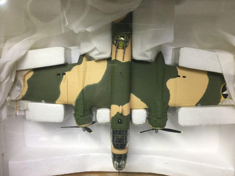 FABBRICATO DA ARMOUR COLLECTION 1/48 U.S.A.A.F. RAF WWII B25 MITCHELL 340BG-488BS (98181) (BUY)