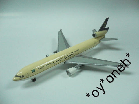 HERPA WINGS 1/500 SAUDI ARABIAN AIRLINES MCDONNELL DOUGLAS MD-11 CARGO (503396) (BUY)