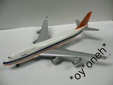 HERPA WINGS 1/500 SOUTH AFRICAN AIRWAYS BOEING 747-400 (500685)