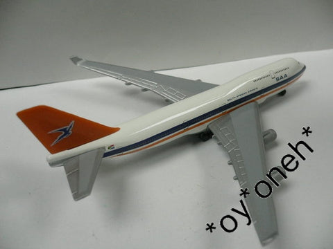 HERPA WINGS 1/500 SOUTH AFRICAN AIRWAYS BOEING 747-400 (500685)