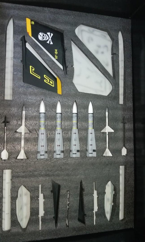 JSI 1/18 US NAVY F-14A TOMCAT VF-84 JOLLY ROGERS