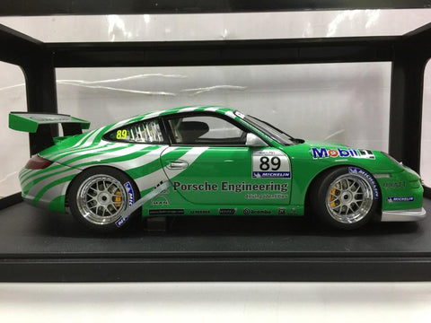 AUTOART 1/18 PORSCHE 911 (997) GT3 CUP 2006 VIP/GREEN LIVERY (80682)