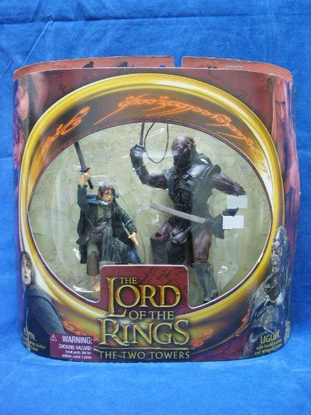 TOY BIZ 魔戒 雙城奇謀 PIPPIN VS UGLUK 套裝 LORD OF THE RINGS TWO TOWERS BOX SET (LOTR-81177) b5644991