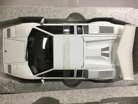 AUTOART 1/18 LAMBORGHINI COUNTACH 25th ANNIVERSARY EDITION WHITE (74537) (PIU500)