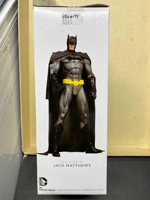 C926-295 DC COMICS JUSTICE LEAGUE THE NEW 52 BATMAN ACTION FIGURE