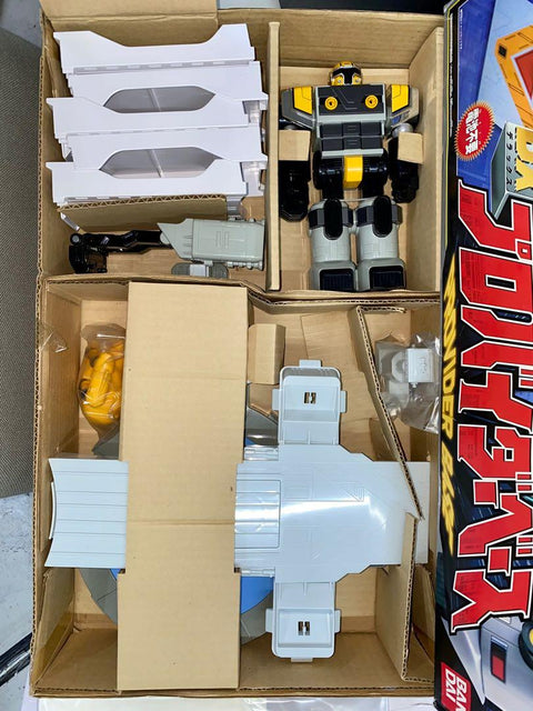 BANDAI 76185 未來戰隊 TIMERANGER DX PROVIDER BASE (HKG)