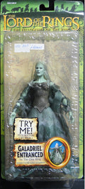 TOY BIZ 魔戒首部曲 魔戒現身 凱蘭崔爾 THE LORD OF THE RINGS THE FELLOWSHIP OF THE RING GALADRIEL ENTRANCED BY THE ONE RING (LOTR-81529) b5604223