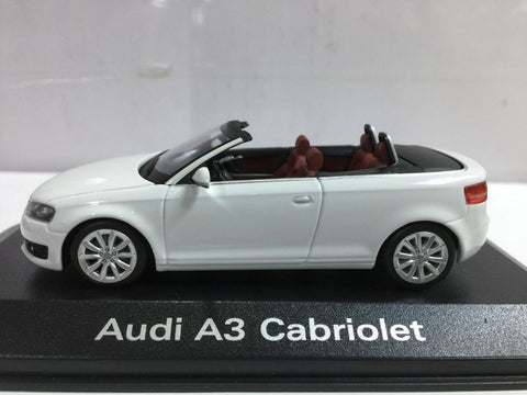 MINICHAMPS 1/43 AUDI A3 CABRIOLET IBISWEISS (501.08.033.13) (39271) (BUY)