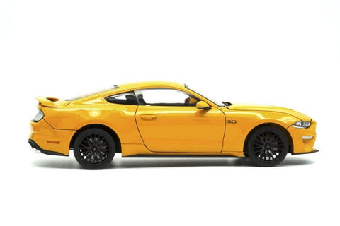 DIECAST MASTERS 1/18 FORD MUSTANG 2019 ORANGE FURY RHD (61002) (49162) (C1128-20)