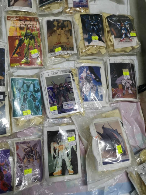 一大堆 手辦 首辨 未砌 未上色 lot for sell 約62包