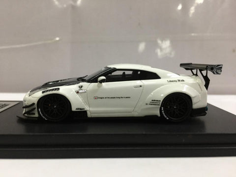 LIBERTY WALK 1/64 Nissan GTR White (IP640002GTR) (C1123-140B)