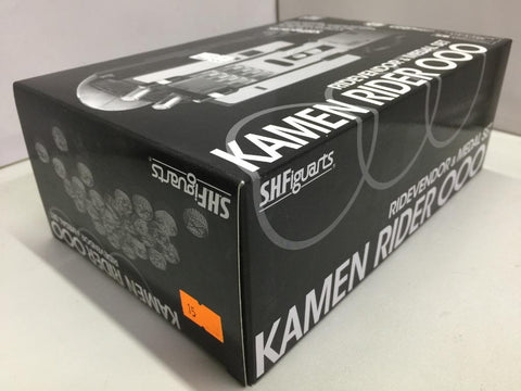 BANDAI S.H.FIGUARTS KAMEN RIDER OOO RIDEVENDOR & MEDAL SET (69467) (C1093-594)