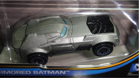MATTEL HOT WHEELS 蝙蝠俠對超人正義曙光 裝甲蝙蝠俠 DC BVS DAWN OF JUSTICE ARMORED BATMAN 28774 (PIU/KW269B-18)