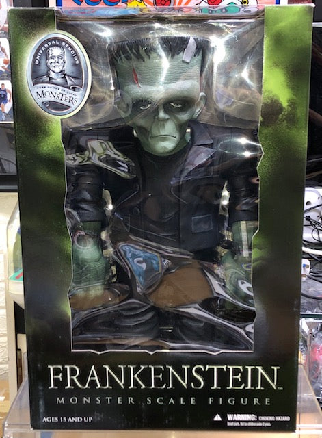 2012 MEZCO UNIVERSAL STUDIOS 17" FRANKENSTEIN 科學怪人 MONSTER SCALE FIGURE 63010