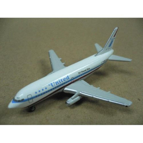 C&C 1/500 UNITED B737-200 N9014U (535897) (PA0)