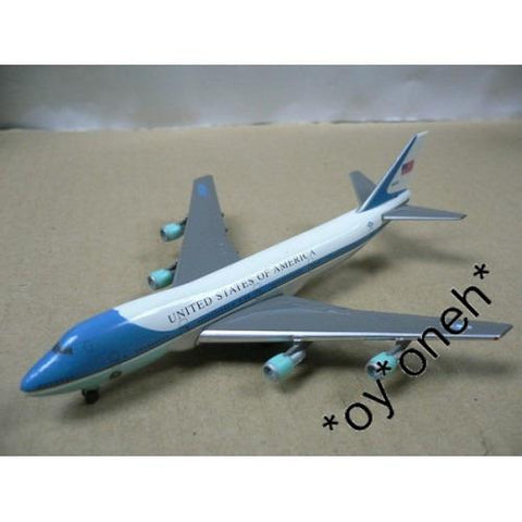 HERPA WINGS 1/500 UNITED STATES OF AMERICA BOEING 747-200 "AIR FORCE ONE" (502511) (WKG)
