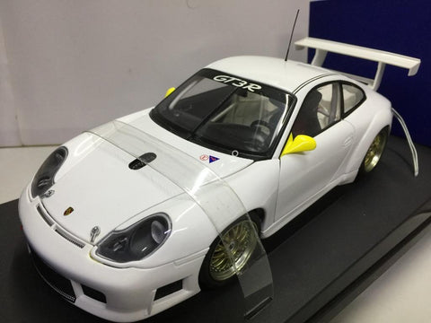 AUTOART 1/18 PORSCHE 911 GT3R WHITE (77821) (C978-54)