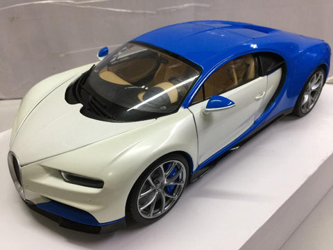 GT AUTOS 1/18 BUGATTI CHIRON 2016 BLUE / WHITE (11010MB) (70563) (PA0)