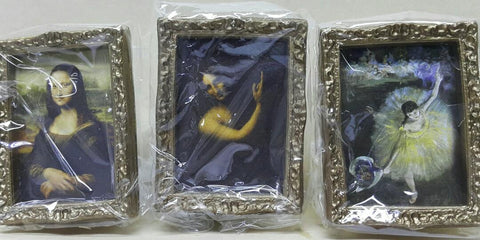 KORO KORO 00049 羅浮宮微型藝術收藏 達文西 蒙娜麗莎 施洗者聖約翰 岩間聖母 德加 舞者的問候 拉圖爾 瑪麗·抹大拉的悔改 聖若瑟 波提且利 聖母子和孩童聖約翰 聖母子 德拉克羅瓦 蕭邦 羅特列克 兩個女人 扭蛋套裝 LOUVRE MINIATURE ART COLLECTION SET (BUY-CW) L