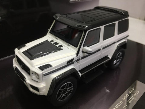 MINICHAMPS 1/43 BRABUS 500 4x4 2016 White (437 032462) (13837) (PIU130)