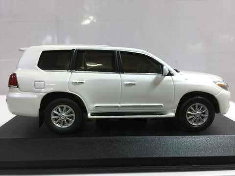 KYOSHO JCOLLECTION 1/43 LEXUS LX570 STARFIRE PEARL (JC11001WH) (10590) (PIU100)