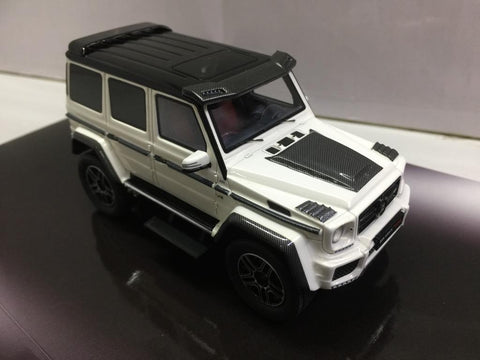 MINICHAMPS 1/43 BRABUS 500 4x4 2016 White (437 032462) (13837) (PIU130)