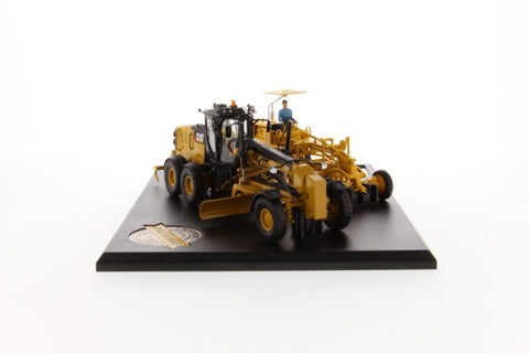 DIECAST MASTERS 1/50 Cat Diesel No. 12 & 12M3 Motor Grader (85560) (49560) (C1128-42)