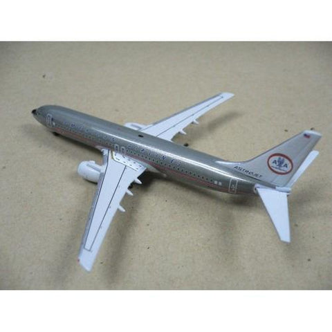 GEMINI JETS 1/400 AMERICAN AIRLINES BOEING 737-800 N951AA (GJAAL123) (70123) (LOT0191) (PIU10)