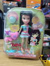 BRATZ SWEET DREAMZ PAJAMA PARTY   KUMI