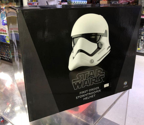 全新 1/1 Disney Anovos 2015 Star Wars First Order Stormtrooper Helmet C791-94/2