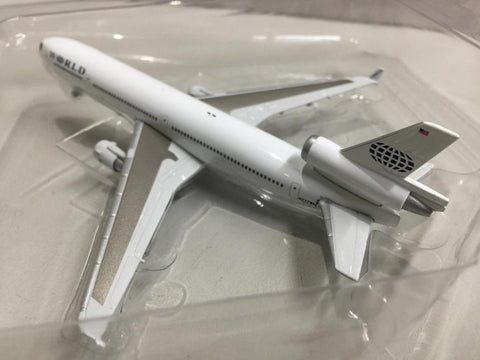 GEMINI JETS 1/400 WORLD MCDONNELL DOUGLAS MD-11 N277WA (GJWOA152) (70152) (P15M-112)