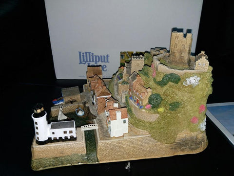 LILLIPUT LANE SCARBOROUGH HARBOUR 人手雕刻 及上色 建築物雕塑 陶藝品