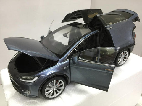 TESLA MODEL X P100D 1/18 (25727) (PA0)