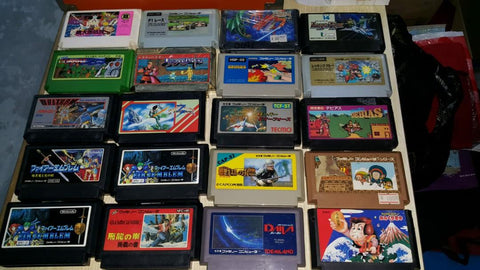 大量任天堂紅白機帶超過 2000 盒 nintendo fc family computer