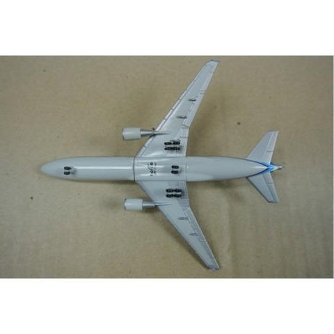 HERPA 1/500 VASP BRAZILIAN AIRLINES MCDONNELL-DOUGLAS MD-11 "500 YEARS" PP-SPK (506038) (PIU10)