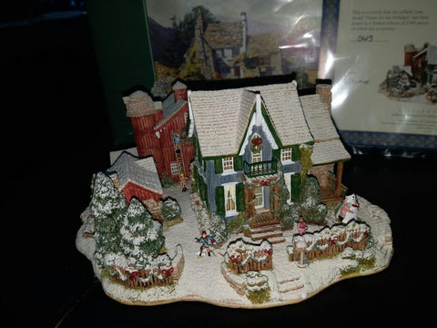 LILLIPUT LANE HOME FOR THE HOLIDAYS 人手雕刻 及上色 建築物雕塑 陶藝品