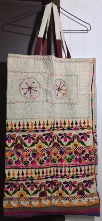 印度民族袋 OLD RABARI HAND EMBROIDERY MIRROR BANJARA TRIBAL RARE SHOULDER ETHNIC KUCHI BAG 特長 tote bag b31582075 E3492-1016N