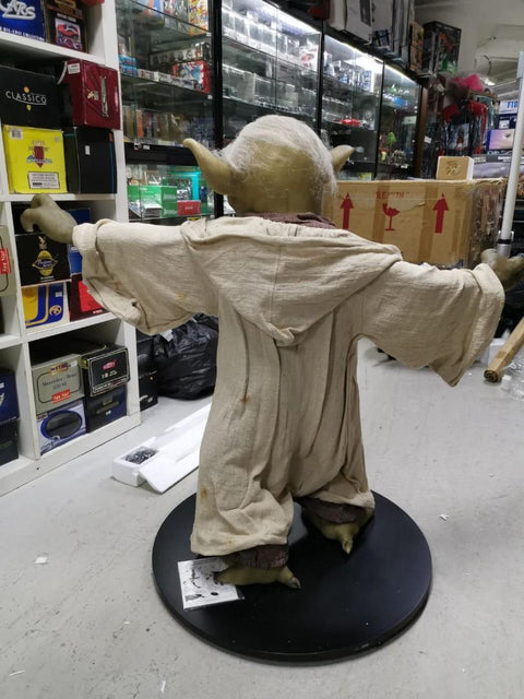LIFE SIZE 1:1 STAR WARS YODA STATUE LIFESIZE 1/1 GENTLE GIANT MOVIE