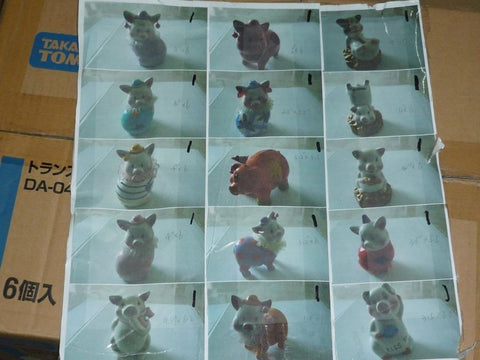 賣 豬 LOT PIG FLOCKED NODDING HEAD PIGS STATUE COIN BANK 錢箱 亥 風水 儲蓄