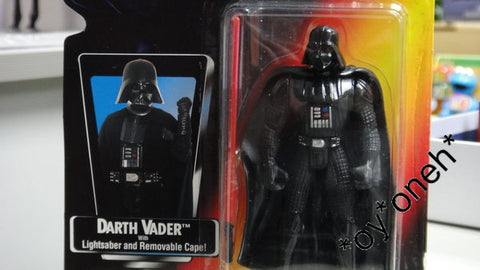KENNER 星球大戰 黑武士 STAR WARS POWER OF THE FORCE DARTH VADER WITH LIGHTSABER AND REMOVABLE CAPE (WKG-69572) 1138551436