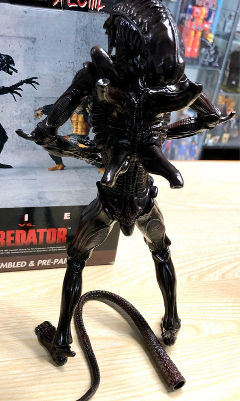 MEDICOM PRE-ASSEMBLED PRE-PAINTED SPECIAL ALIEN VS PREDATOR NON SCALE SOFT VINYL FINISHED MODEL 異形 鐵血戰士 完成品 PIU-270
