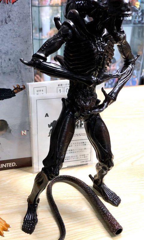 MEDICOM PRE-ASSEMBLED PRE-PAINTED SPECIAL ALIEN VS PREDATOR NON SCALE SOFT VINYL FINISHED MODEL 異形 鐵血戰士 完成品 PIU-270
