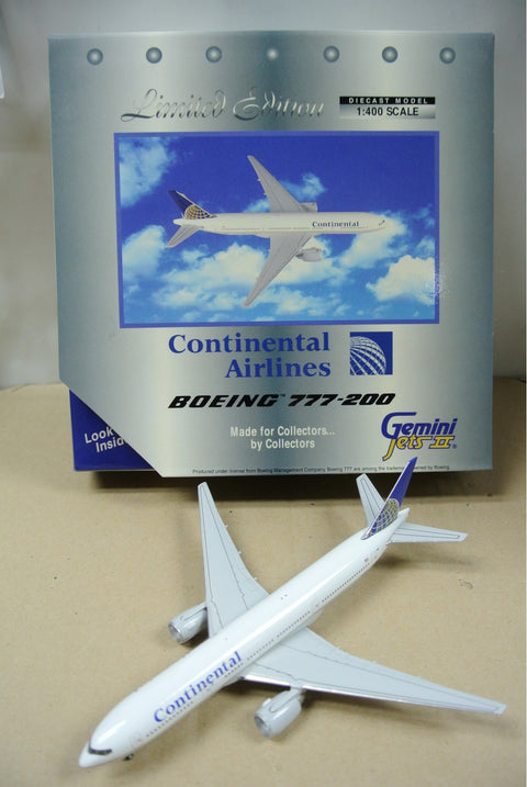 GEMINI JETS 1/400 CONTINENTAL AIRLINES BOEING 777-200 N77006 (GJCOA376) (70376) (PIU10)
