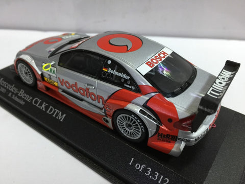 MINICHAMPS 1/43 MERCEDES-BENZ CLK COUPE DTM 2003 TEAM AMG B.SCHNEIDER (400 033303) (05035) (PIU100)