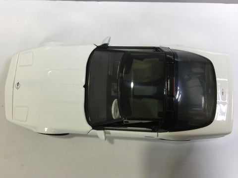 FRANKLIN MINT 1/24 1988 CORVETTE WHITE (97296) (KWA)
