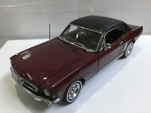 DANBURY MINT 1/24 1966 FORD MUSTANG HARDTOP COUPE (BUY)