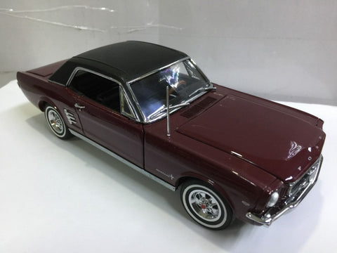 DANBURY MINT 1/24 1966 FORD MUSTANG HARDTOP COUPE (BUY)