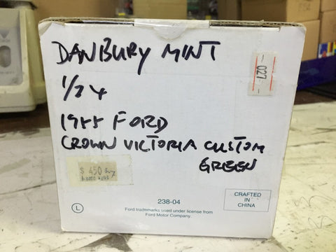 DANBURY MINT 1/24 1955 FORD CROWN VICTORIA CUSTOM GREEN (BUY)